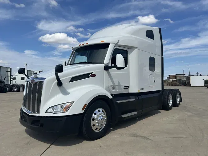 2022 Peterbilt 579