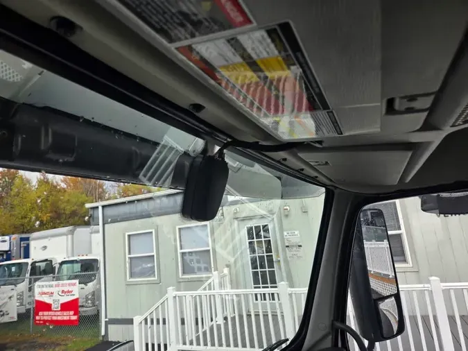 2019 VOLVO VNL42T 300c485029f7211b1b8cc3862229c6f1964