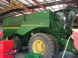 2014 John Deere S680