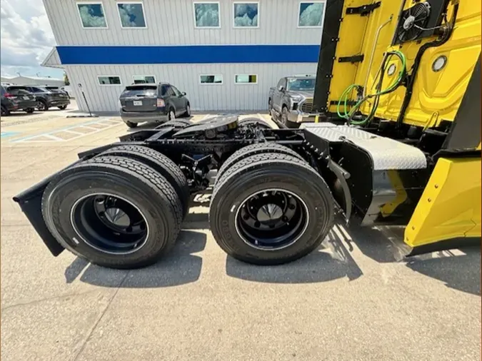 2022 Freightliner PT126SLP