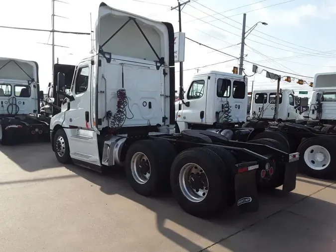 2022 FREIGHTLINER/MERCEDES NEW CASCADIA PX12664