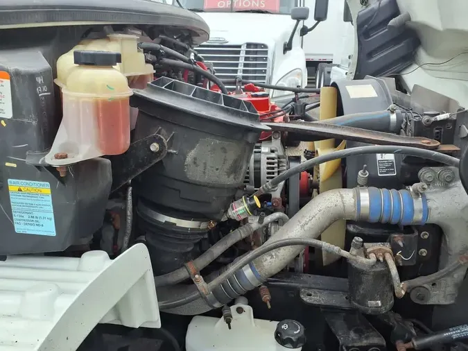 2019 FREIGHTLINER M2 106