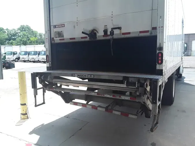 2019 FREIGHTLINER M2 106