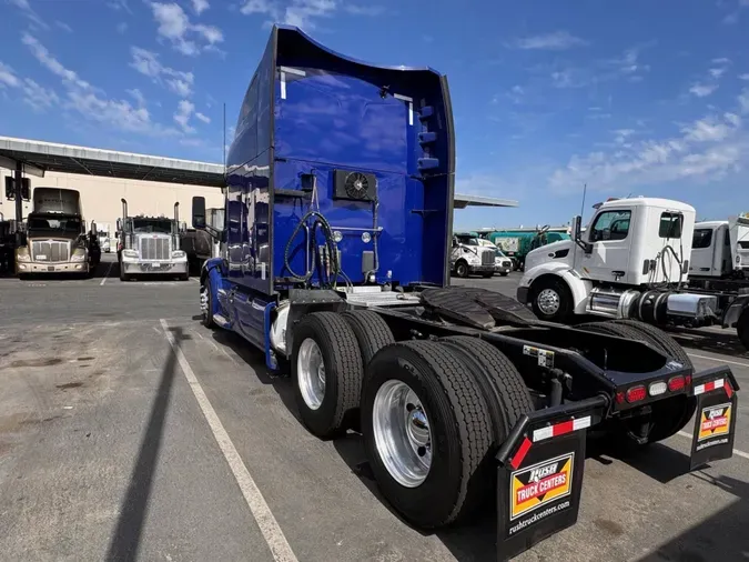 2022 Peterbilt 579