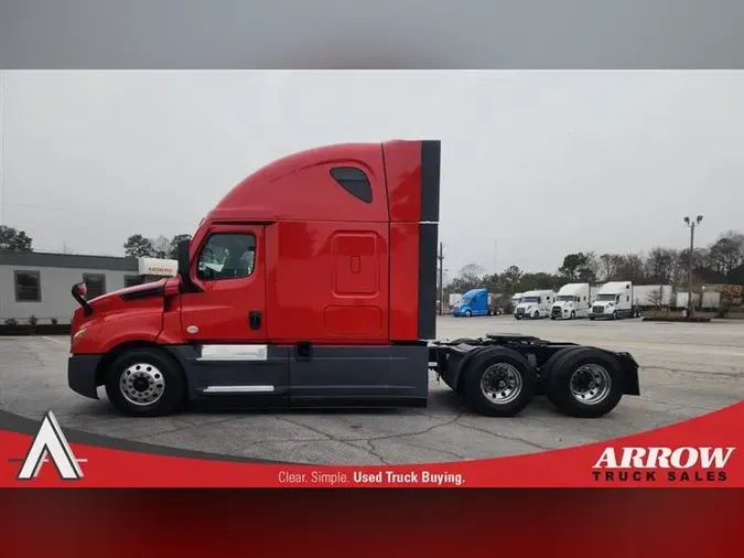 2021 FREIGHTLINER CA126