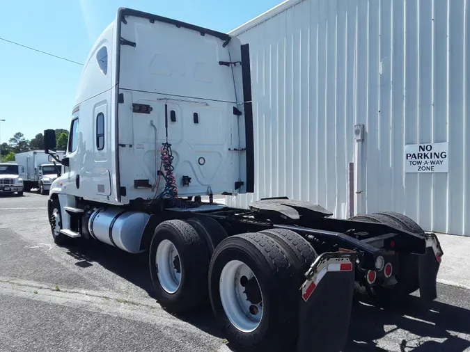 2019 FREIGHTLINER/MERCEDES CASCADIA 125