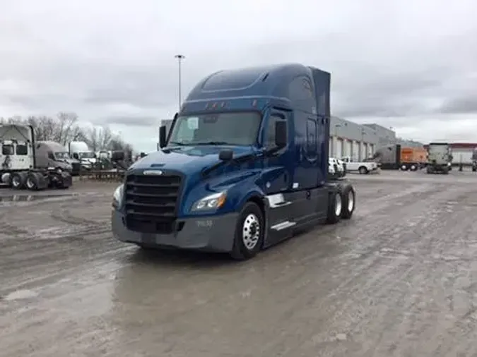 2022 Freightliner Cascadia