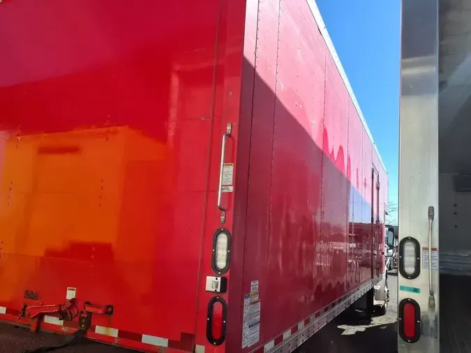 2017 FREIGHTLINER/MERCEDES M2 106