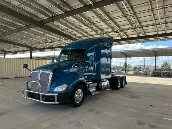 2022 Kenworth T680