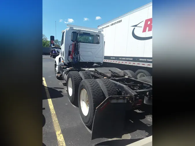 2018 NAVISTAR INTERNATIONAL LT625 DAYCAB T/A