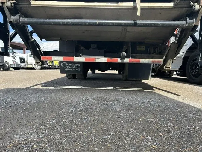 2016 FREIGHTLINER BUSINESS CLASS M2 106