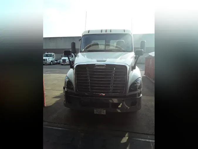 2016 FREIGHTLINER/MERCEDES CASCADIA 125