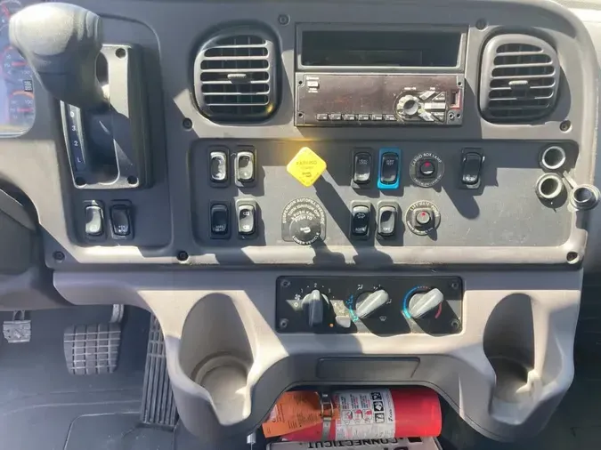 2019 FREIGHTLINER M2 106c4ae6946a04554ca47b4eb5a38c81776