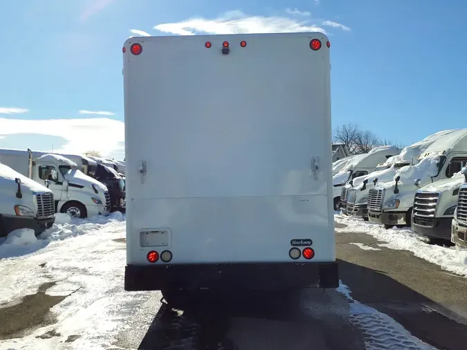 2014 FREIGHTLINER/MERCEDES M2 106