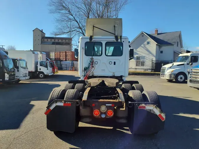 2019 FREIGHTLINER/MERCEDES NEW CASCADIA PX12664