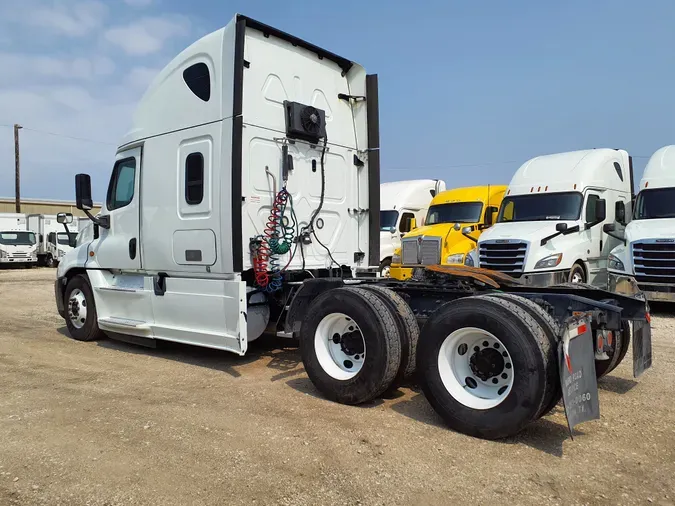 2019 FREIGHTLINER/MERCEDES CASCADIA 125