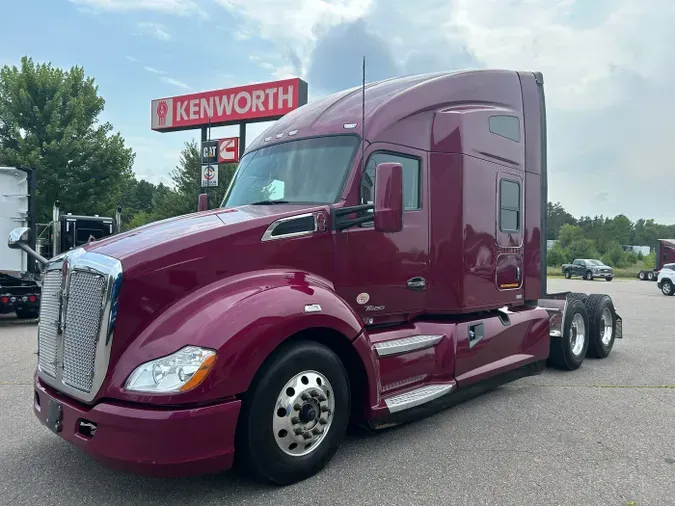 2022 Kenworth T680