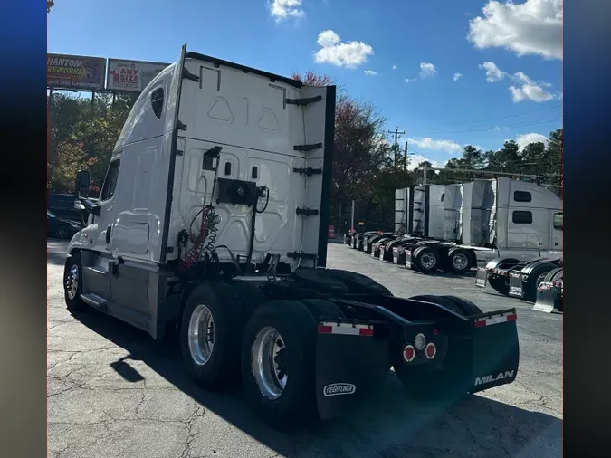 2019 FREIGHTLINER CASCADIA