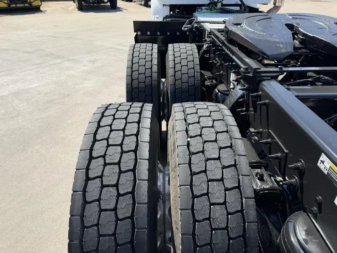 2021 Peterbilt 567