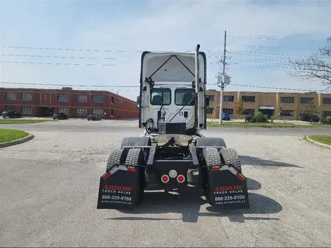 2017 FREIGHTLINER CASCADIA