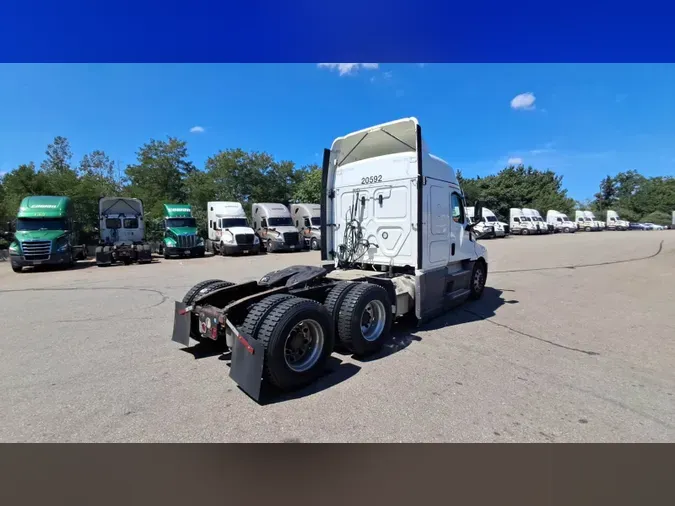 2021 Freightliner Cascadia 126c4be7e17dc6a0377f162a4a76d0d12a2