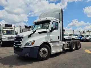 2021 FREIGHTLINER NEW CASCADIA PX12664