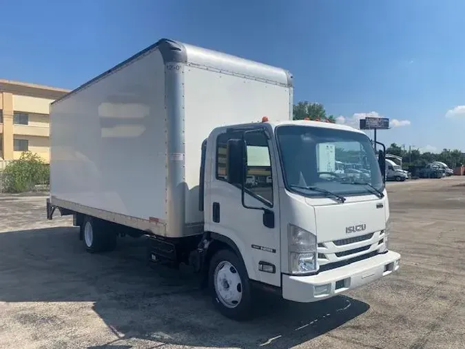 2022 Isuzu NRR