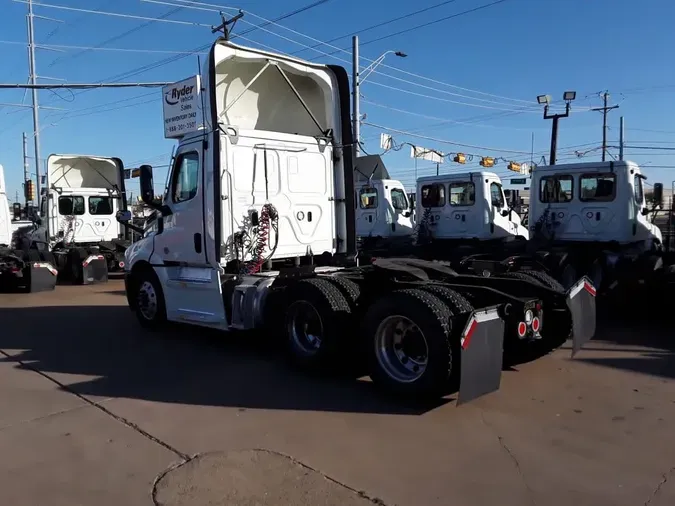 2022 FREIGHTLINER/MERCEDES NEW CASCADIA PX12664