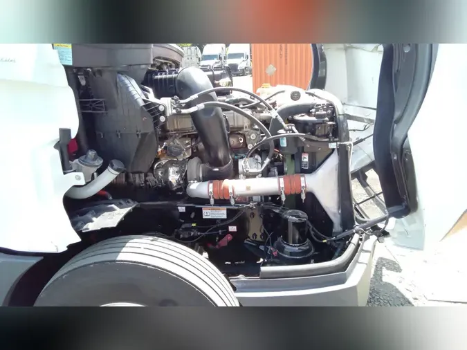 2023 Freightliner Cascadia 126c4c50768abad5194e305a48a3c93f5bd