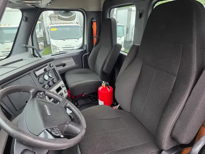 2019 FREIGHTLINER NEW CASCADIA PX12664