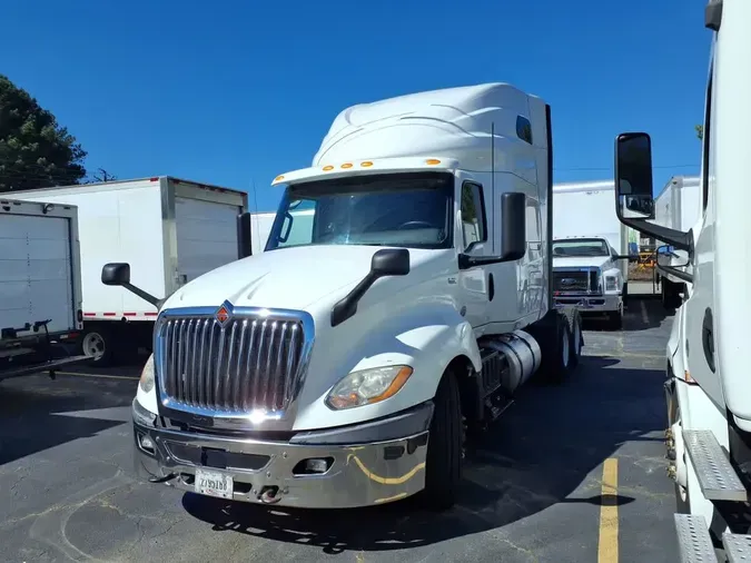 2019 NAVISTAR INTERNATIONAL LT625 SLPR CABc4c735143abfad8b8ead8ca8db236ae9