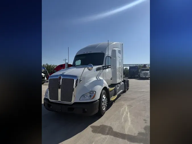 2021 Kenworth T680