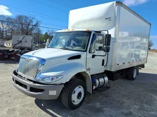 2019 NAVISTAR INTERNATIONAL 4300 LP