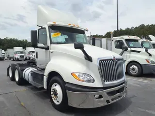 2019 NAVISTAR INTERNATIONAL LT625 DAYCAB T/A