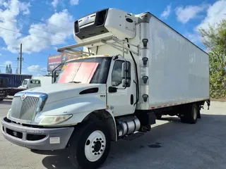 2020 NAVISTAR INTERNATIONAL MV607 (4X2)