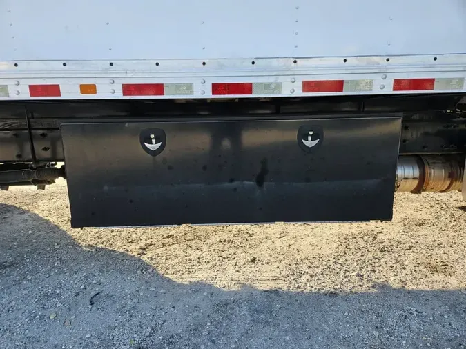 2019 FREIGHTLINER/MERCEDES M2 106