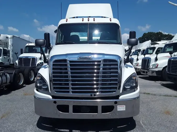 2018 FREIGHTLINER CASCADIA 125