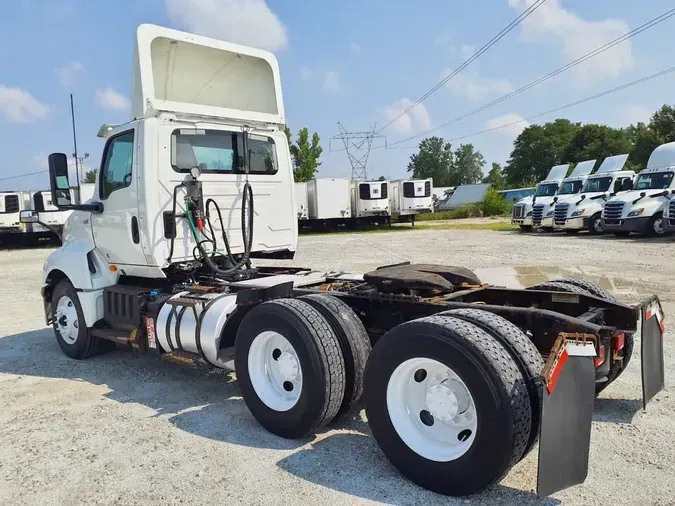2019 NAVISTAR INTERNATIONAL LT625 DAYCAB T/A