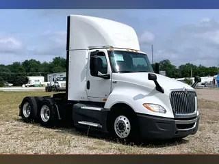 2021 INT LT625 6x4