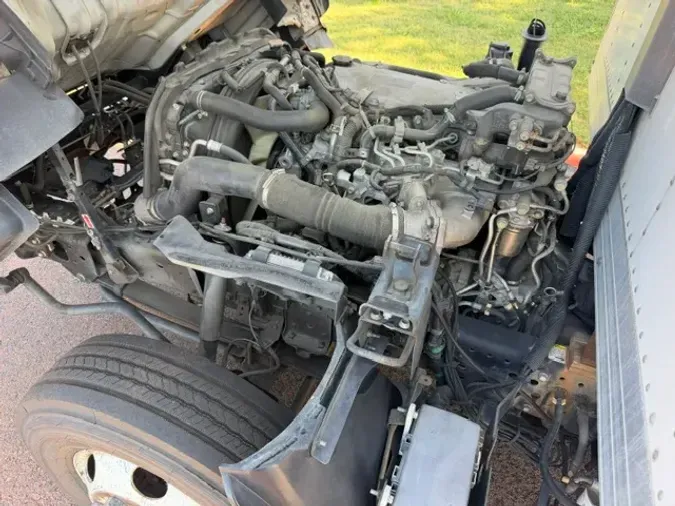 2019 ISUZU NPR-HDc4e2b5204304283075ac092dadd7e0a5
