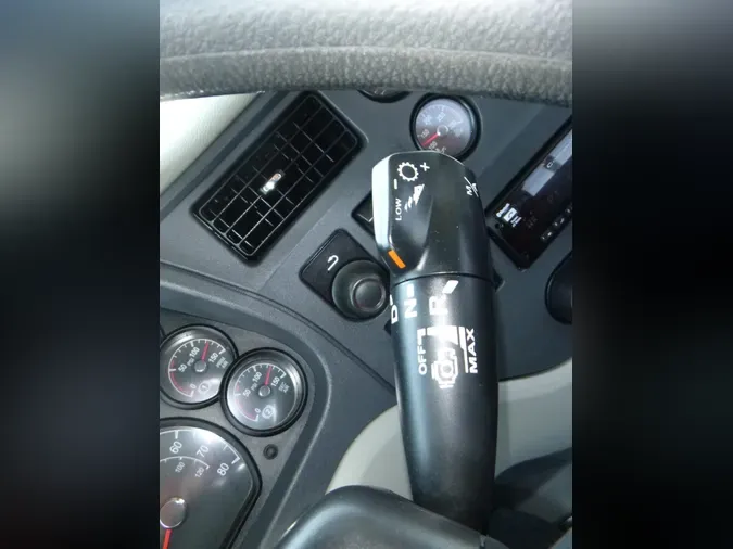 2021 Peterbilt 567
