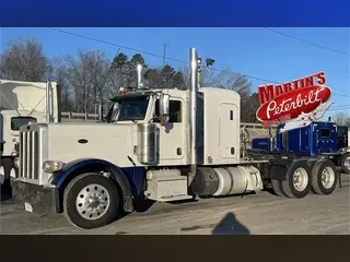 2019 PETERBILT 389