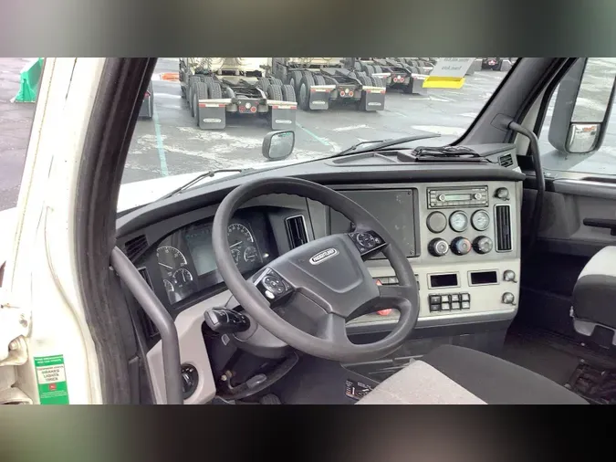 2019 Freightliner Cascadia 126c4e83bb1892740c2e8beae0fdfd14cb8