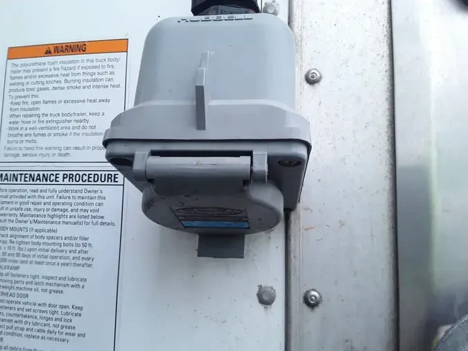 2018 ISUZU NPRc4edf72dbb266aa4487a282b7b15b0cc