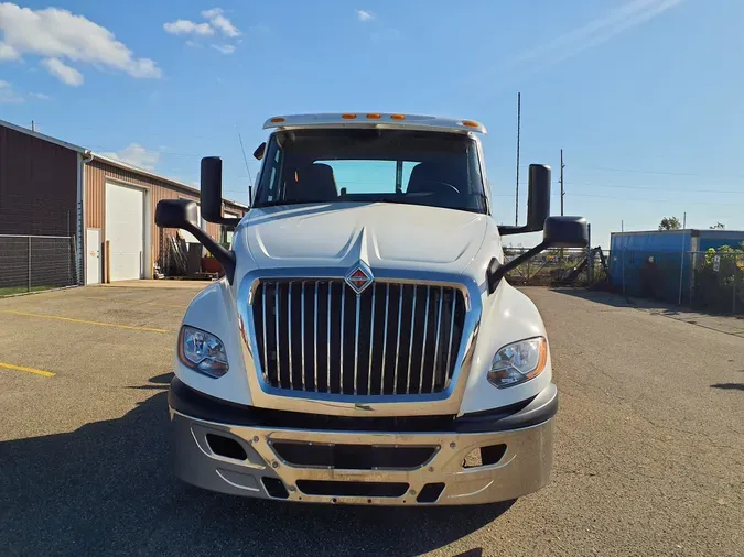 2018 NAVISTAR INTERNATIONAL LT625 DAYCAB T/A