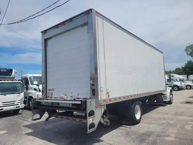 2019 FREIGHTLINER/MERCEDES M2 106