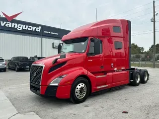 2020 Volvo VNL64T760