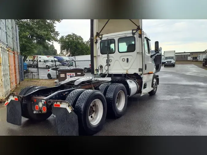 2021 FREIGHTLINER/MERCEDES CASCADIA PX11664STc5008600406c7e015a76954899dca988