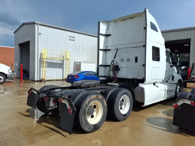 2019 NAVISTAR INTERNATIONAL LT625 SLPR CAB