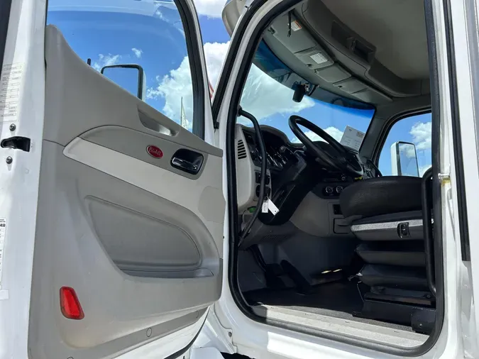 2020 Peterbilt 579